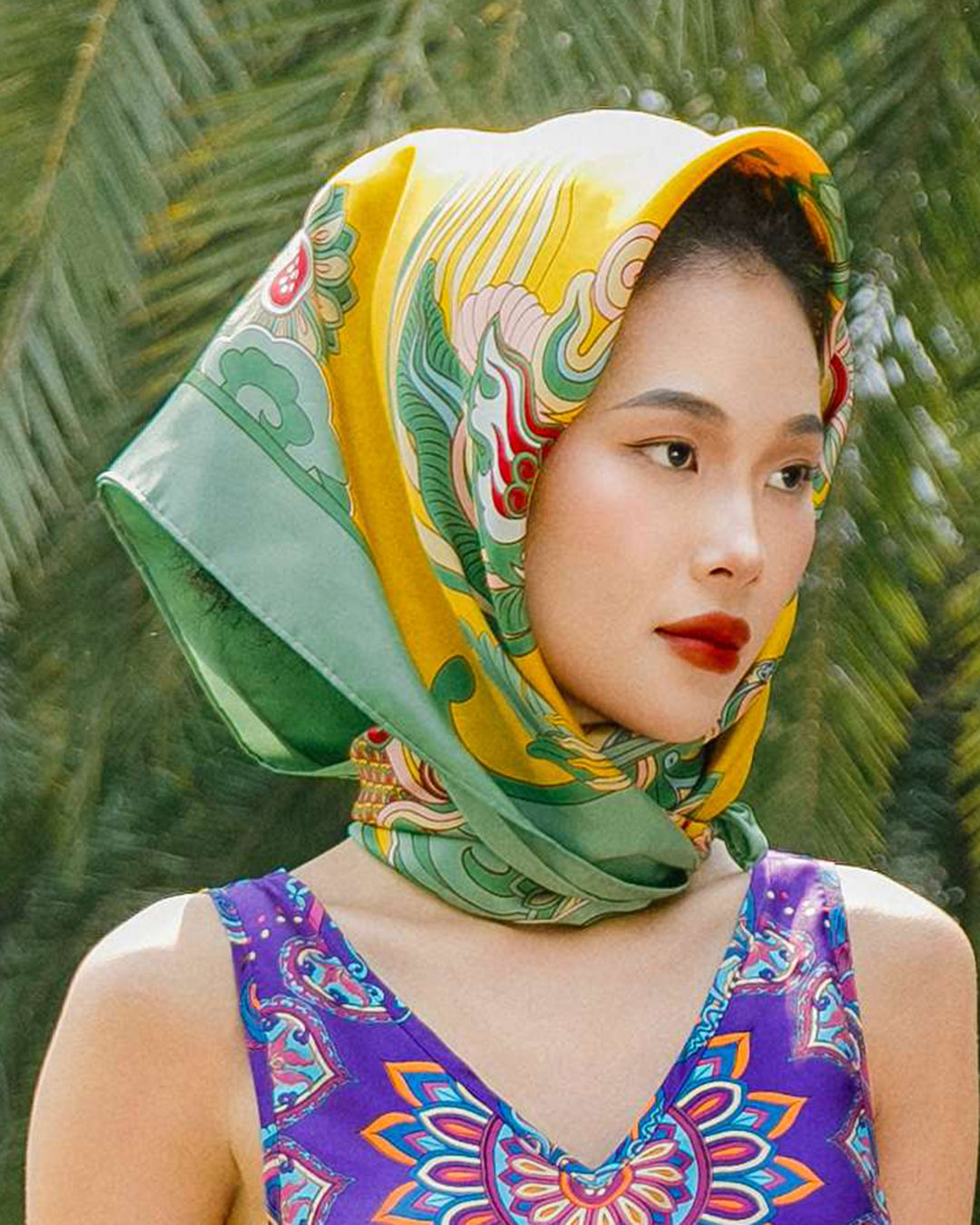 Khăn Lụa Vuông Hương Vân Long Mộng / Xanh Lá & Vàng / Quà Tặng Cao Cấp
