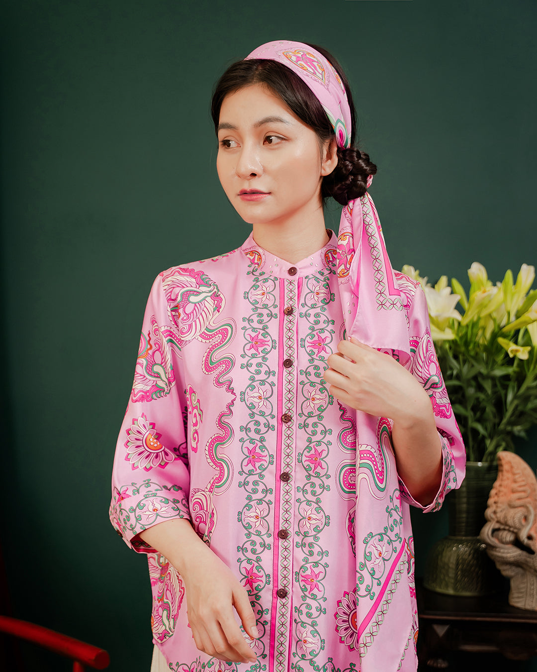 Khăn Lụa Vuông Phụng Vũ Vân Ca / Hồng / Quà Tặng Cao Cấp