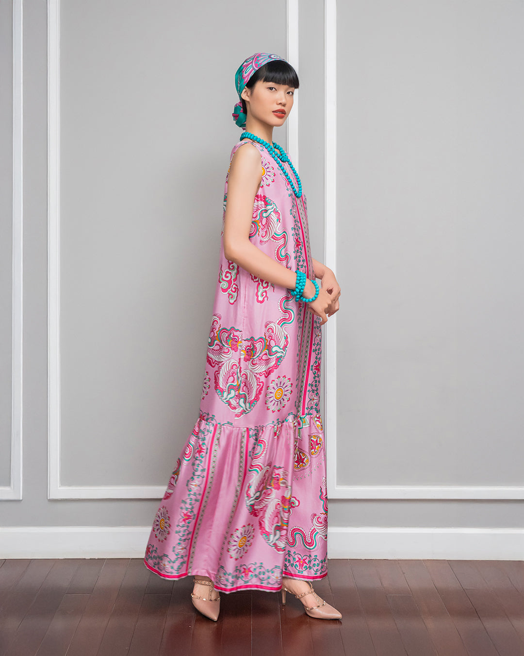 Đầm Max Boho Lụa 1970 Không Tay / Hoạ tiết Phụng Vũ Vân Ca Hồng Phấn