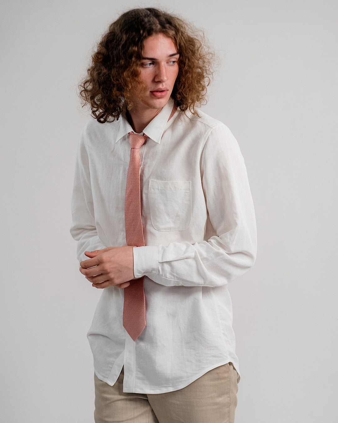 Cà Vạt Gấm Hoa Văn Kẻ Ô / Đỏ Nhạt / Bản 8cm