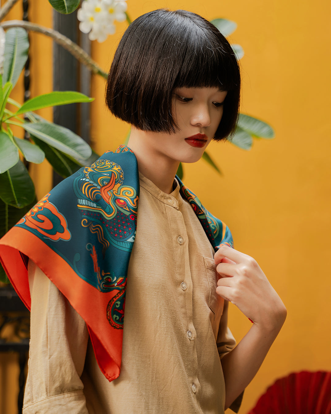 Khăn Lụa Hương Vân Long Mộng / Xanh Lá & Da Cam / Quà Tặng Cao Cấp