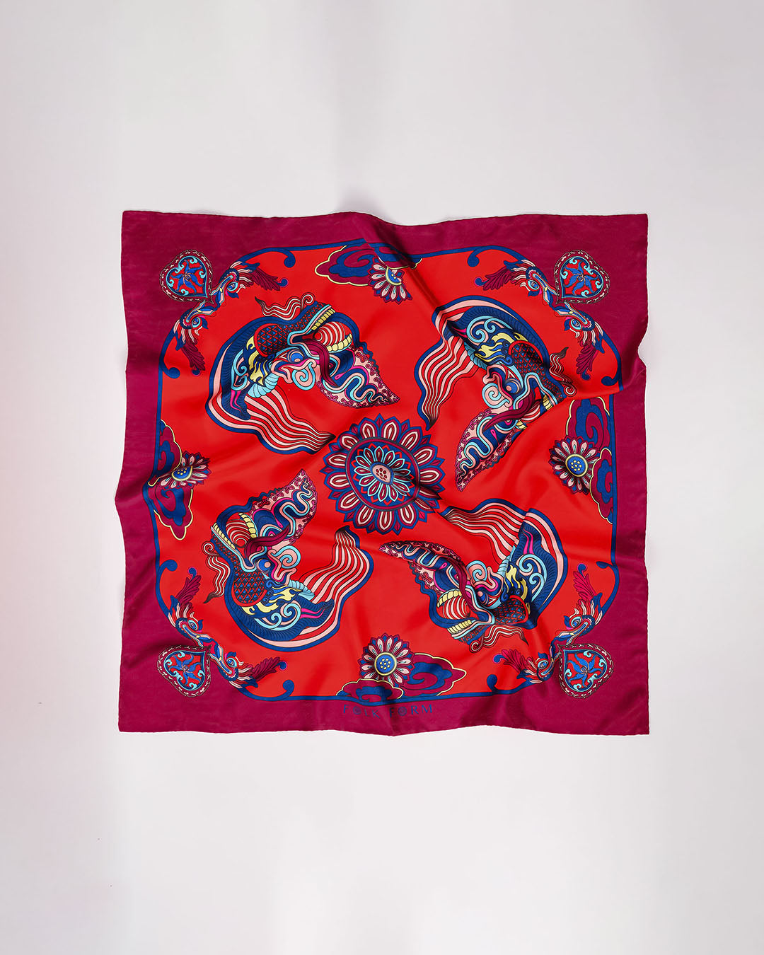 Khăn Lụa Hương Vân Long Mộng / Đỏ / 110x110