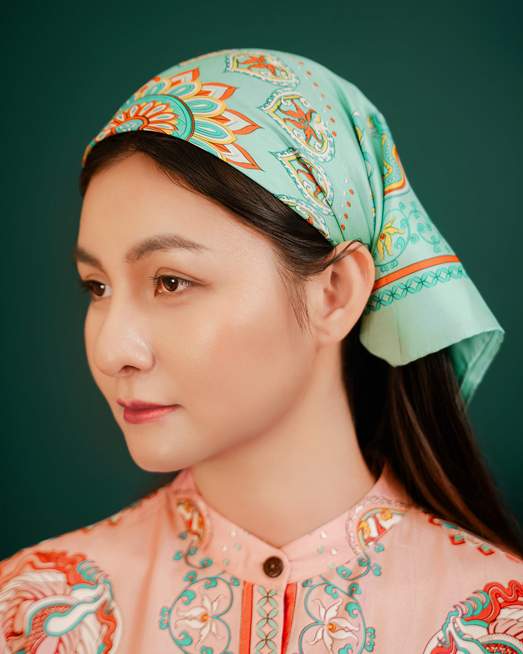 Khăn Lụa Phụng Vũ Vân Ca / Xanh / 65x65