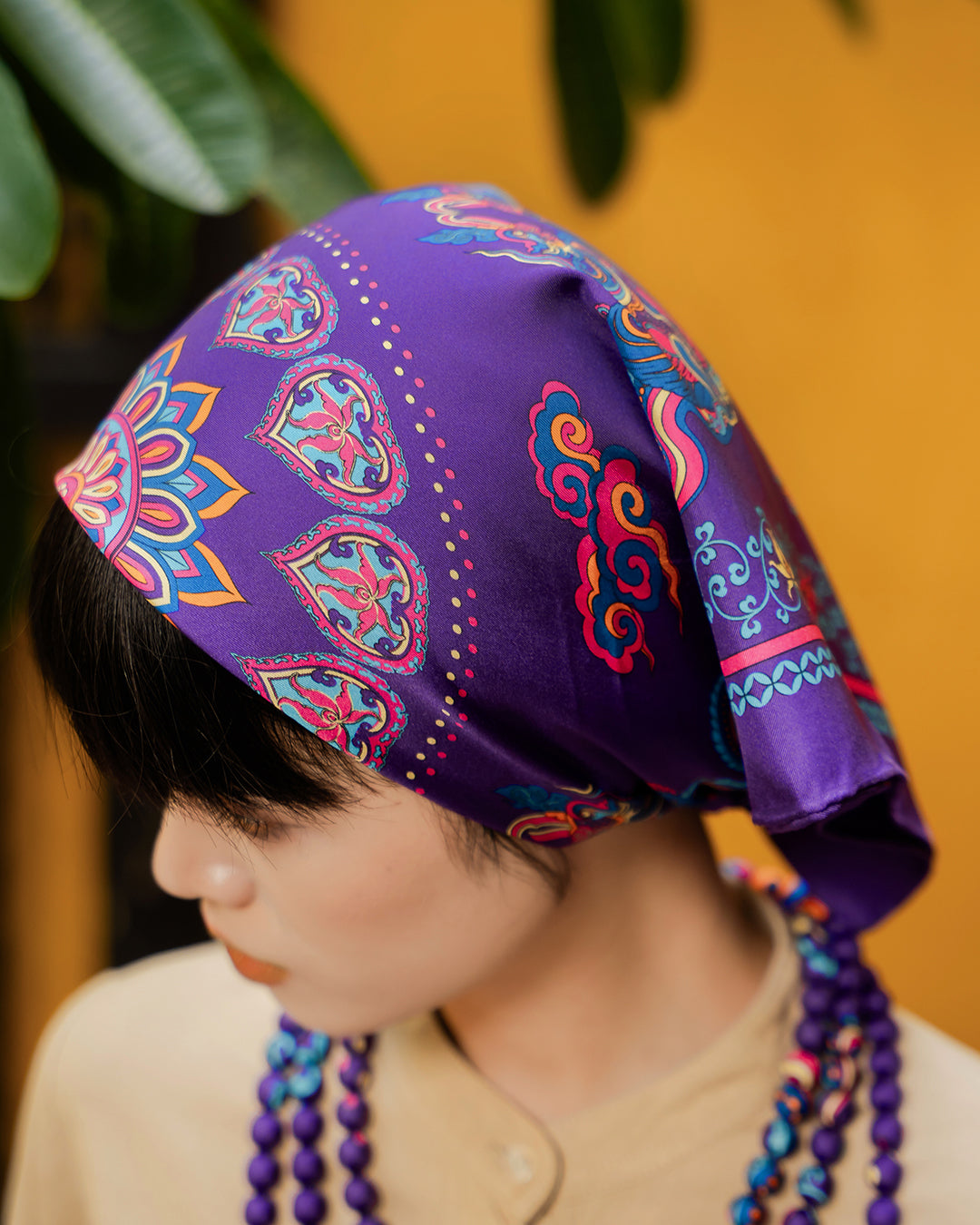 Khăn Lụa Vuông Phụng Vũ Vân Ca / Tím / Quà Tặng Cao Cấp