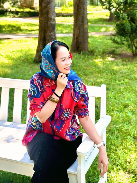 Gấm Vóc Vốn Vô Ngôn: Khi Lụa Tơ Tằm Kể Câu Chuyện Của Người Phụ Nữ Hiện Đại
