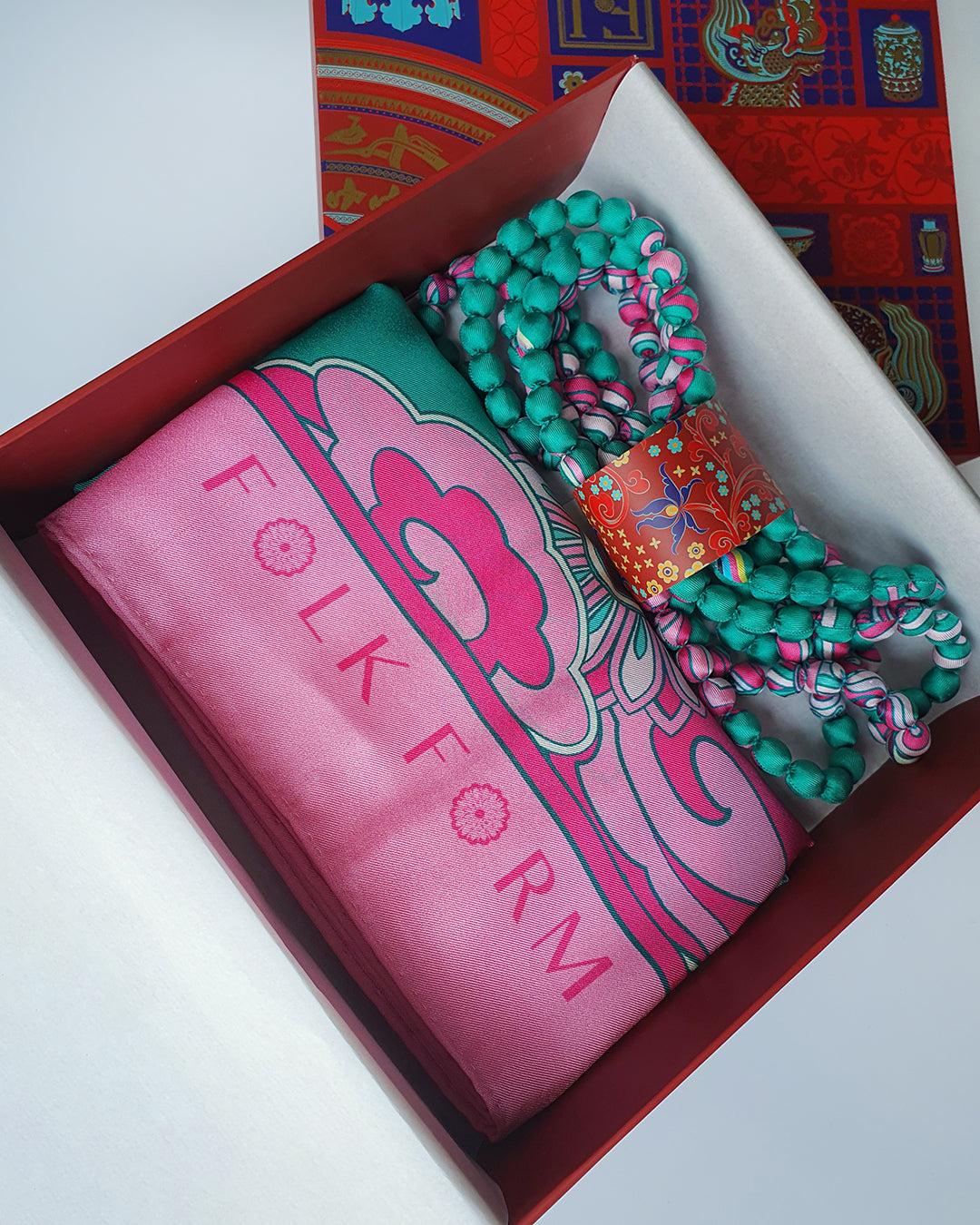 Quà Tặng Cao Cấp / Khăn Lụa Vuông Hương Vân Long Mộng / Xanh Ngọc & Hồng