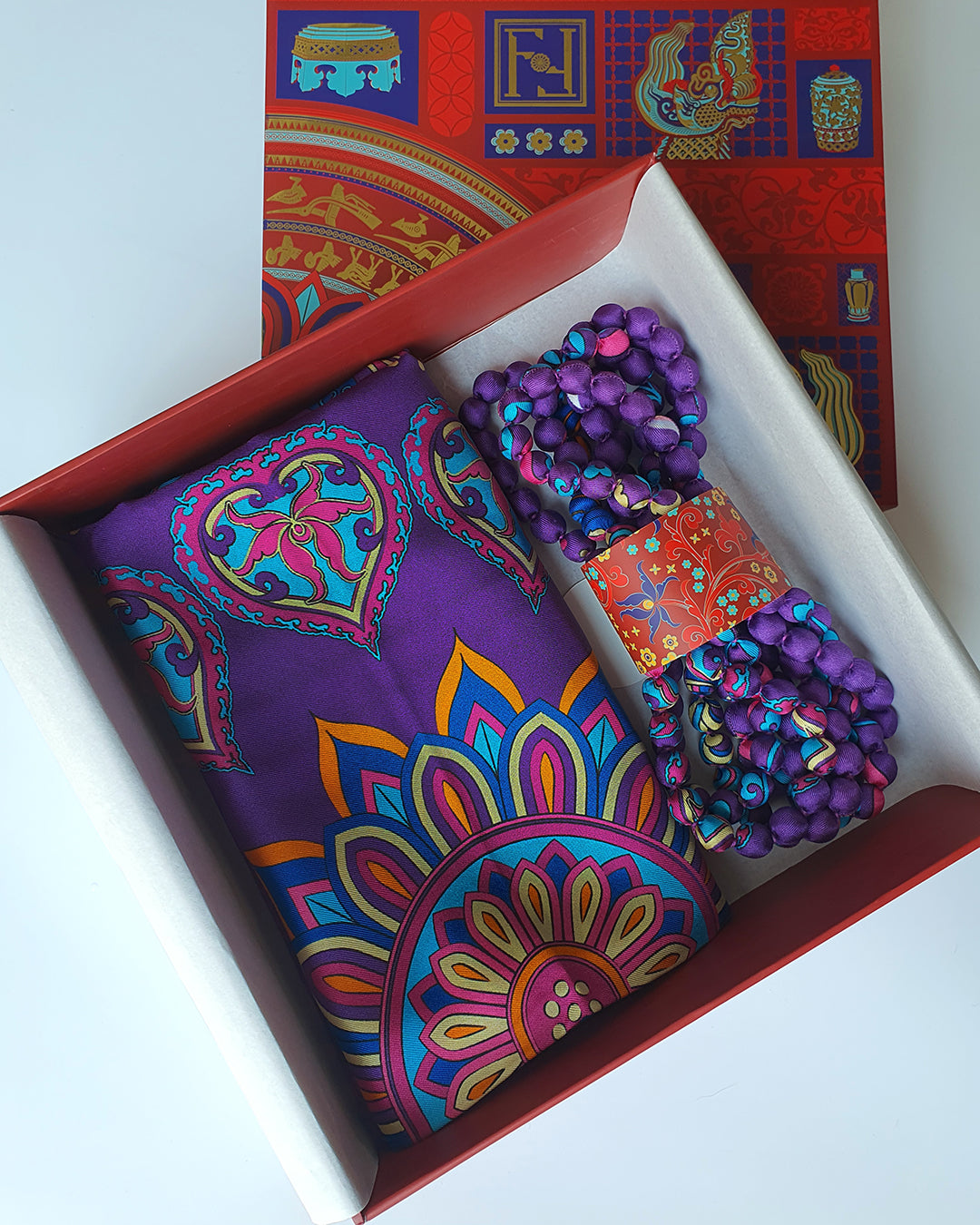 Quà Tặng Cao Cấp Tinh Hoa / Khăn Lụa Vuông Phụng Vũ Vân Ca / Tím