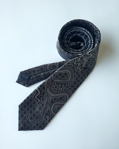 Quà Tặng Cao Cấp / Cà Vạt Lụa Gấm Hoa Văn Hắc Long / 8cm x 145cm