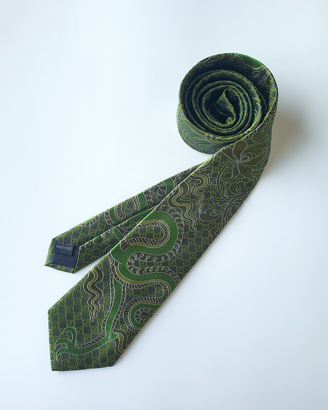 Quà Tặng Cao Cấp / Cà Vạt Lụa Gấm Hoa Văn Lục Long / 8cm x 145cm