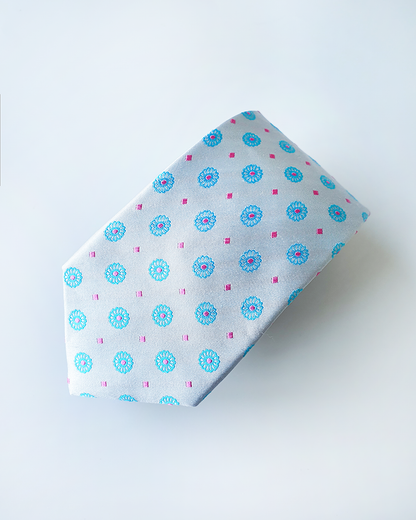 Quà Tặng Cao Cấp / Cà Vạt Lụa Gấm Hoa Văn Bạch Ngọc Kèm Đôi Khuy Măng Sét / 8cm x 145cm