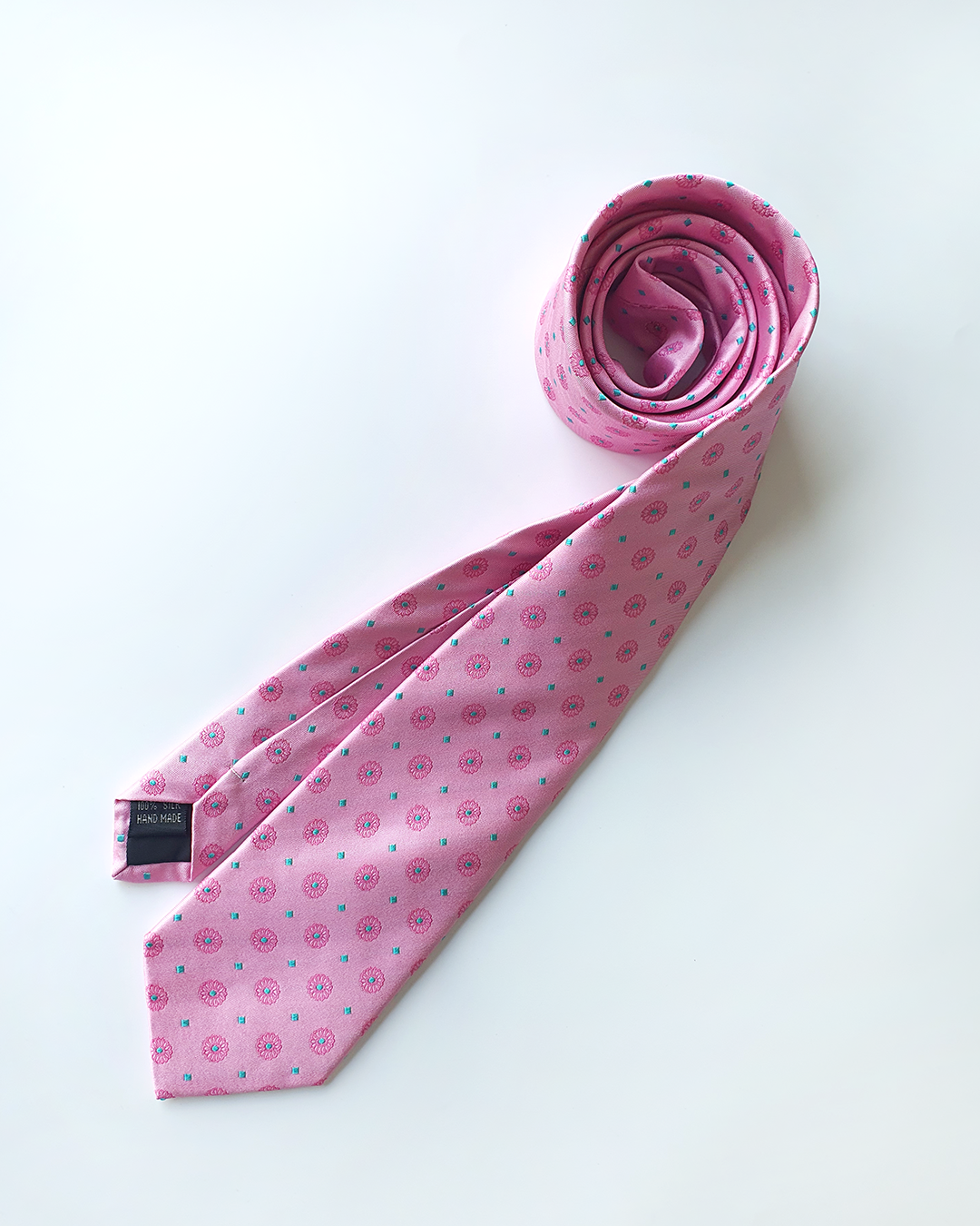 Cà Vạt Lụa Gấm Hoa Văn Phong Lưu Kèm Đôi Khuy Măng Sét / 8cm x 145cm