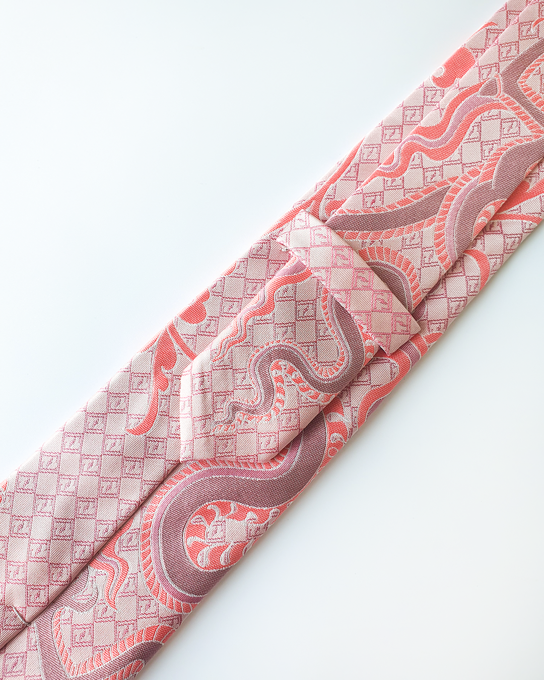 Quà Tặng Cao Cấp / Cà Vạt Lụa Gấm Hoa Văn Hồng Long / 8cm x 145cm