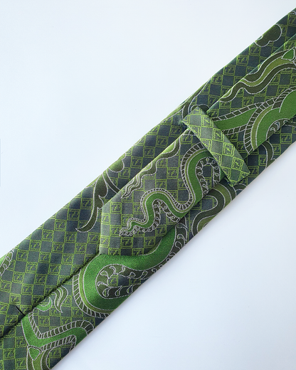 Quà Tặng Cao Cấp / Cà Vạt Lụa Gấm Hoa Văn Lục Long / 8cm x 145cm