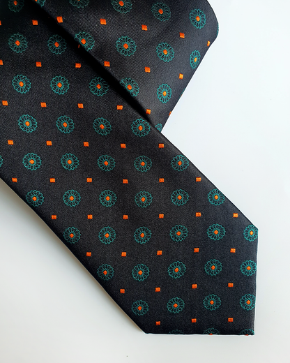 Cà Vạt Lụa Gấm Hoa Văn Huyền Ngọc Kèm Đôi Khuy Măng Sét / 8cm x 145cm