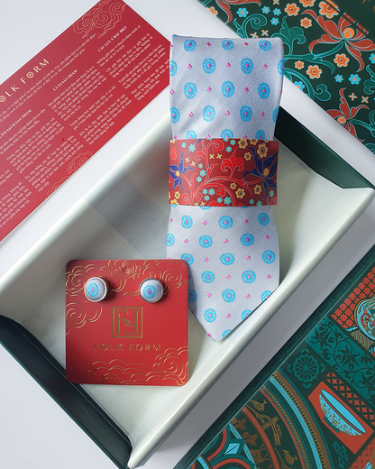 Quà Tặng Cao Cấp / Cà Vạt Lụa Gấm Hoa Văn Bạch Ngọc Kèm Đôi Khuy Măng Sét / 8cm x 145cm