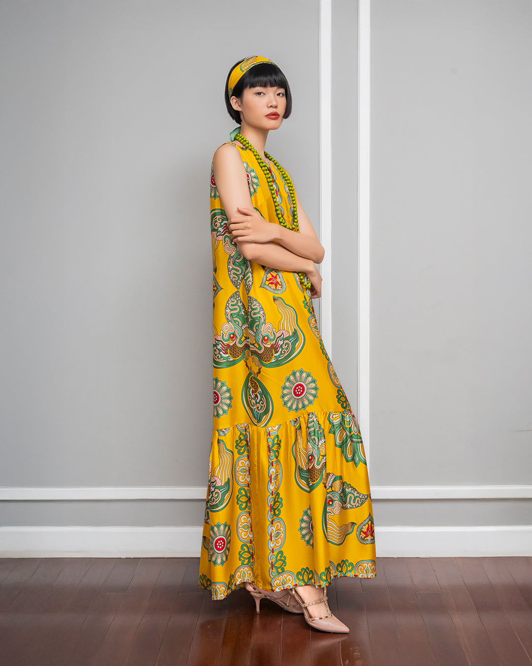 Đầm Max Boho Lụa 1970 Không Tay / Hoạ tiết Mây Hoạ Long Ân Vàng