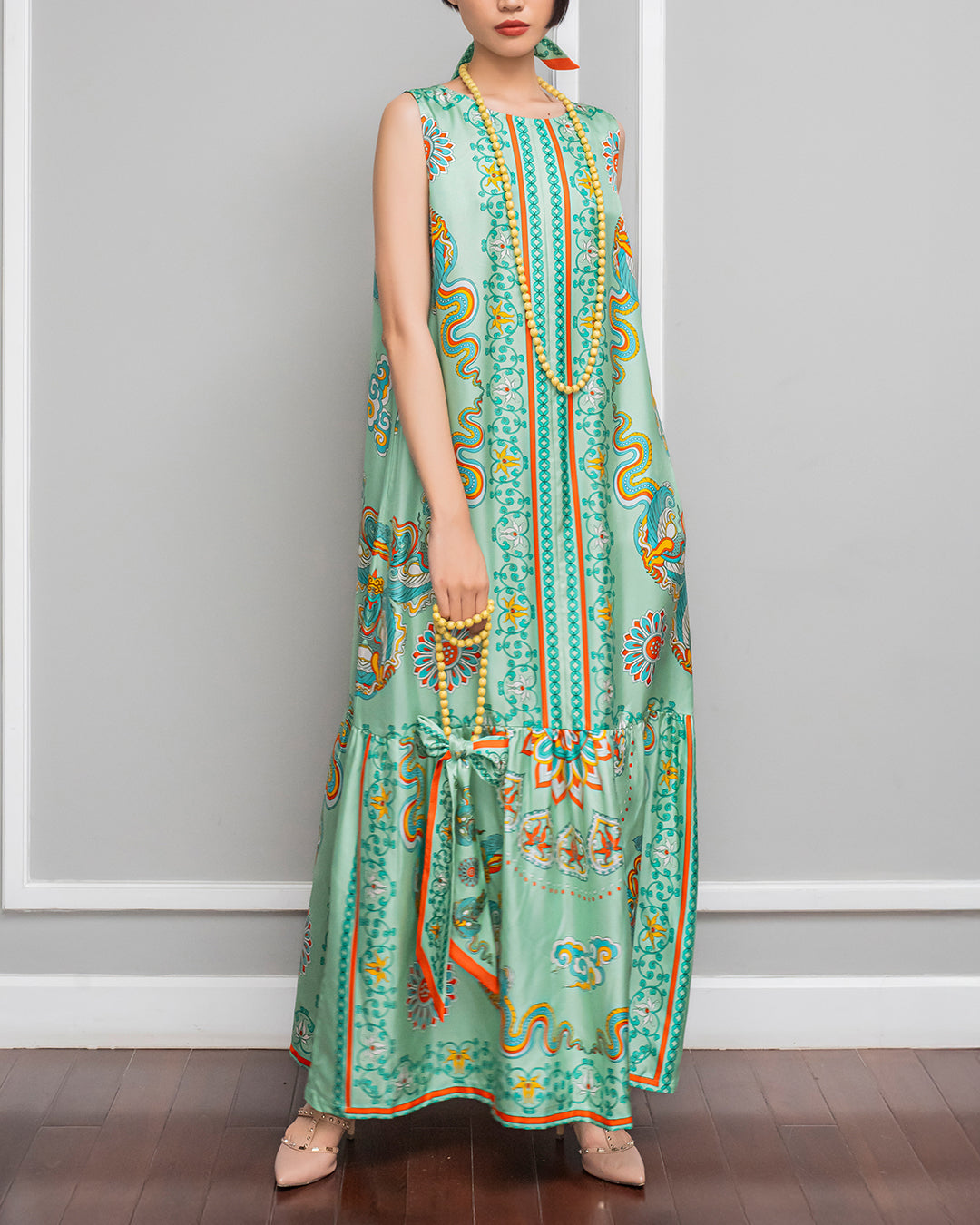 Đầm Max Boho Lụa 1970 Không Tay / Hoạ tiết Phụng Vũ Vân Ca Xanh Lá Nhạt