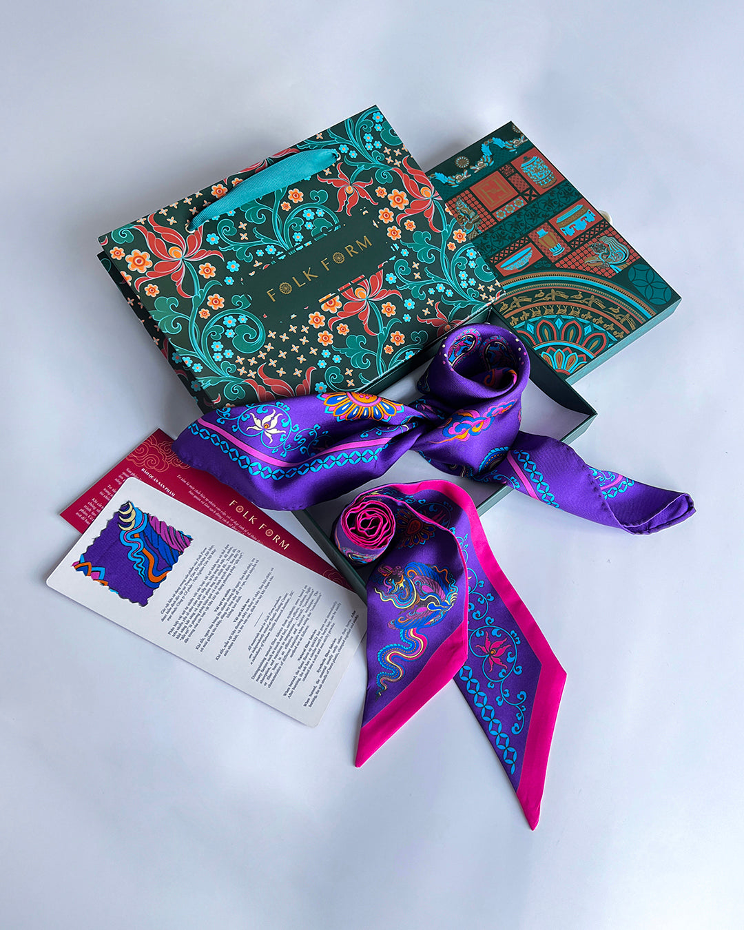 Quà Tặng Cao Cấp Tinh Sắc / Khăn Lụa Vuông Phụng Vũ Vân Ca / Tím