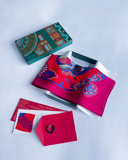 Quà Tặng Cao Cấp Tinh Nhã / Khăn Lụa Vuông Hương Vân Long Mộng / Đỏ