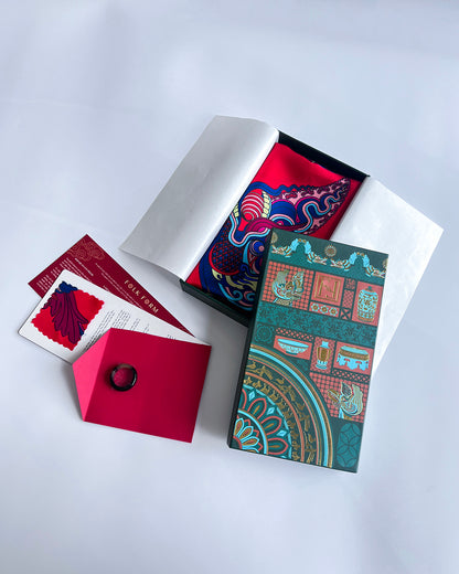 Quà Tặng Cao Cấp Tinh Nhã / Khăn Lụa Vuông Hương Vân Long Mộng / Đỏ