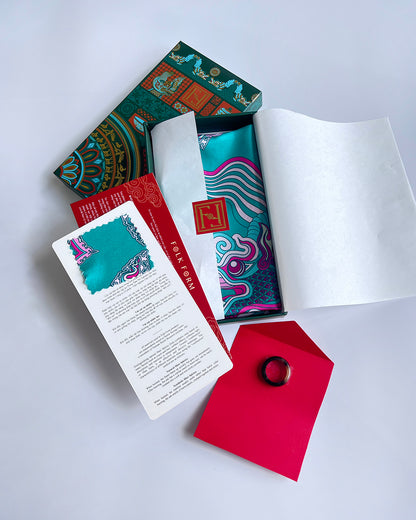 Quà Tặng Cao Cấp Tinh Nhã / Khăn Lụa Vuông Hương Vân Long Mộng / Xanh Ngọc & Hồng