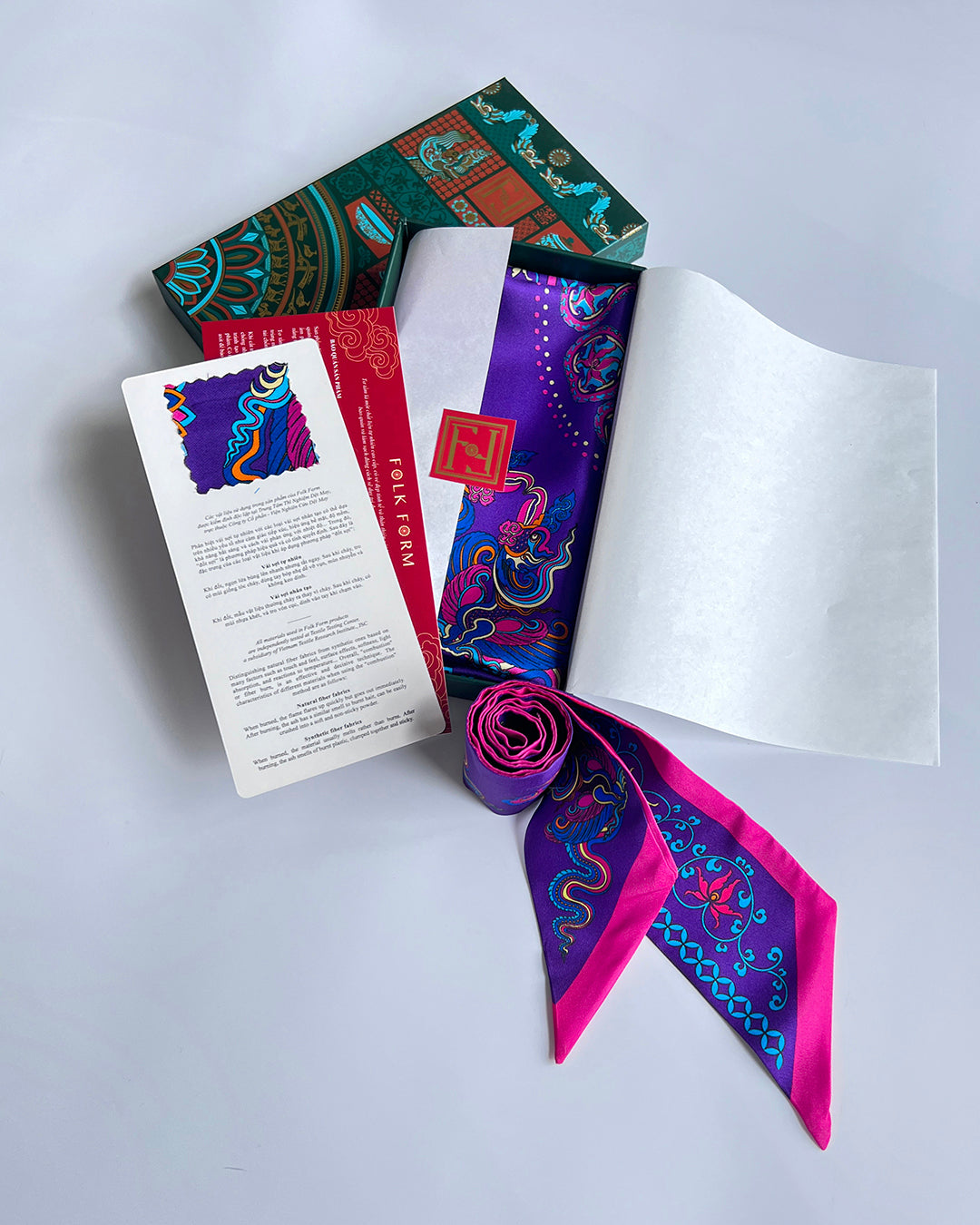 Quà Tặng Cao Cấp Tinh Sắc / Khăn Lụa Vuông Phụng Vũ Vân Ca / Tím