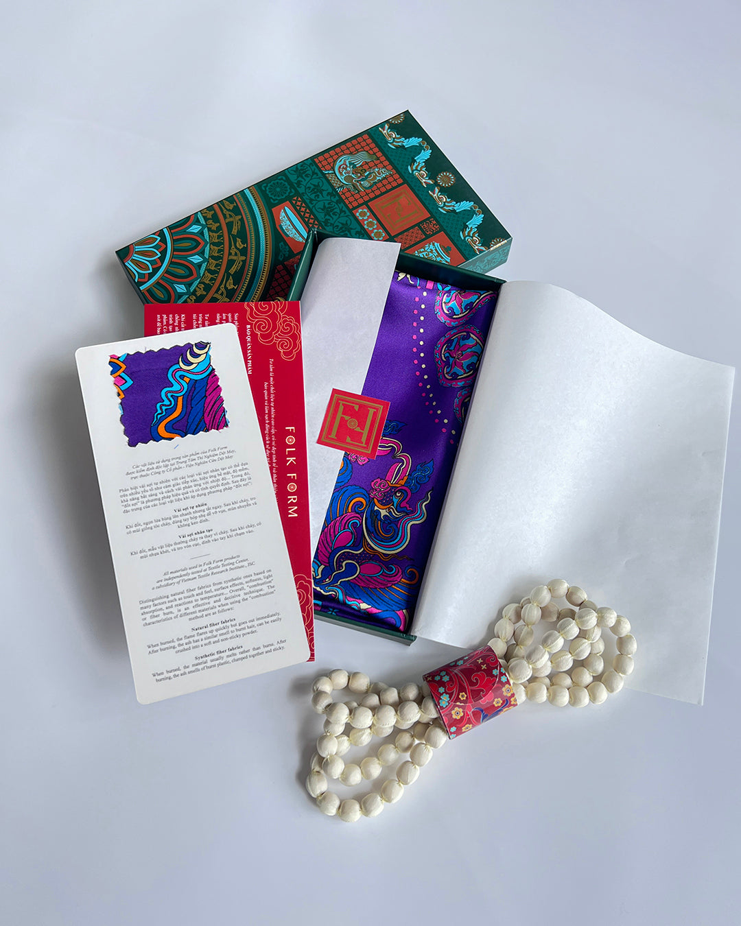 Quà Tặng Cao Cấp Tinh Ngọc / Khăn Lụa Vuông Phụng Vũ Vân Ca / Tím