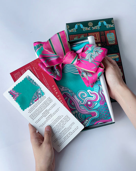 Set 3 Quà Tặng Doanh Nghiệp Cao Cấp Tinh Sắc / Khăn Lụa Vuông Hương Vân Long Mộng / Xanh Ngọc & Hồng