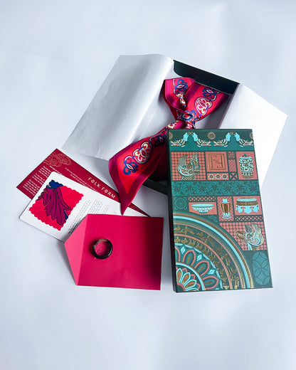 Quà Tặng Cao Cấp / Khăn Twilly Lụa Hương Vân Long Mộng / Đỏ / 6cm x 150cm