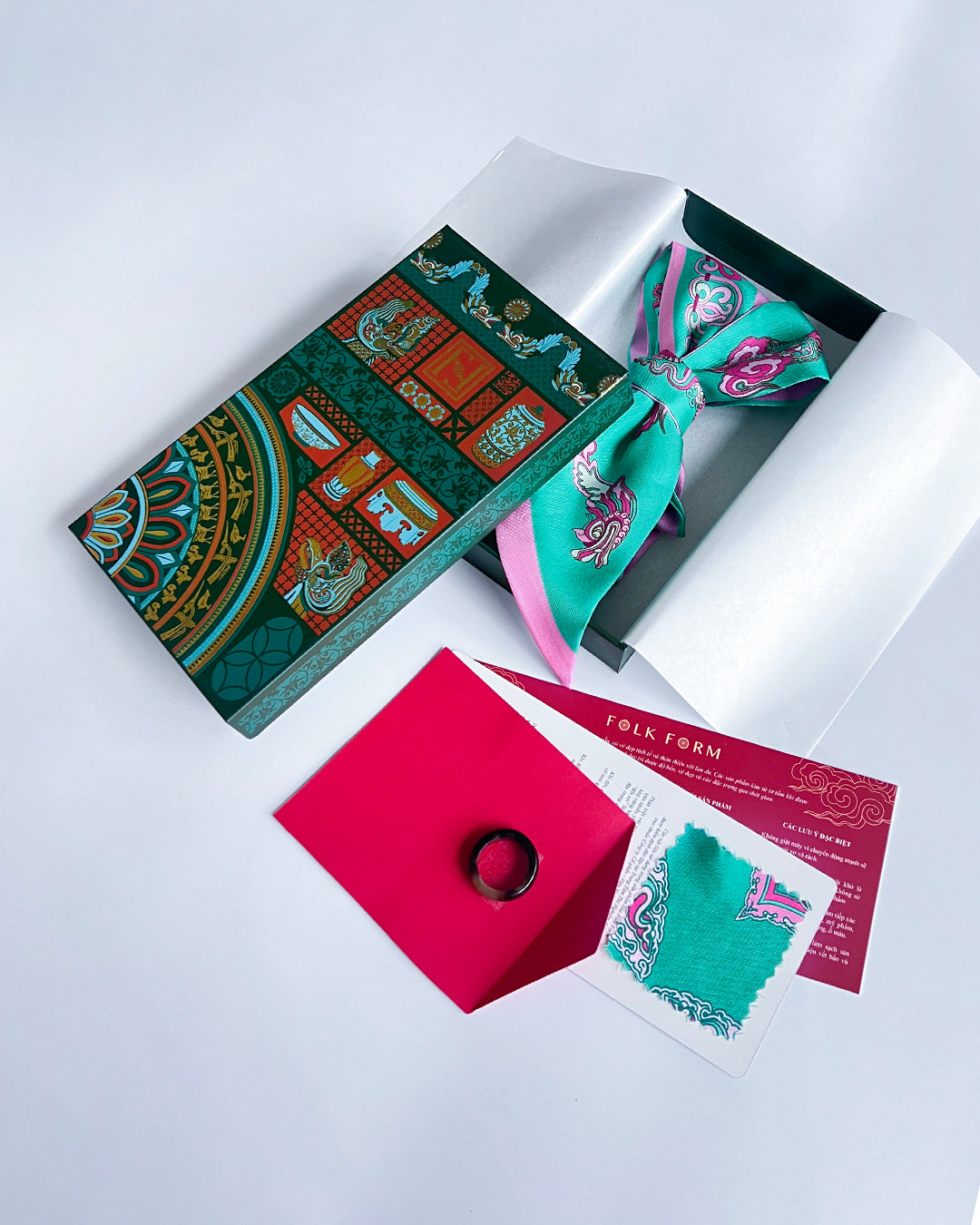 Quà Tặng Cao Cấp / Khăn Twilly Lụa Hương Vân Long Mộng / Xanh Ngọc & Hồng / 6cm x 150cm