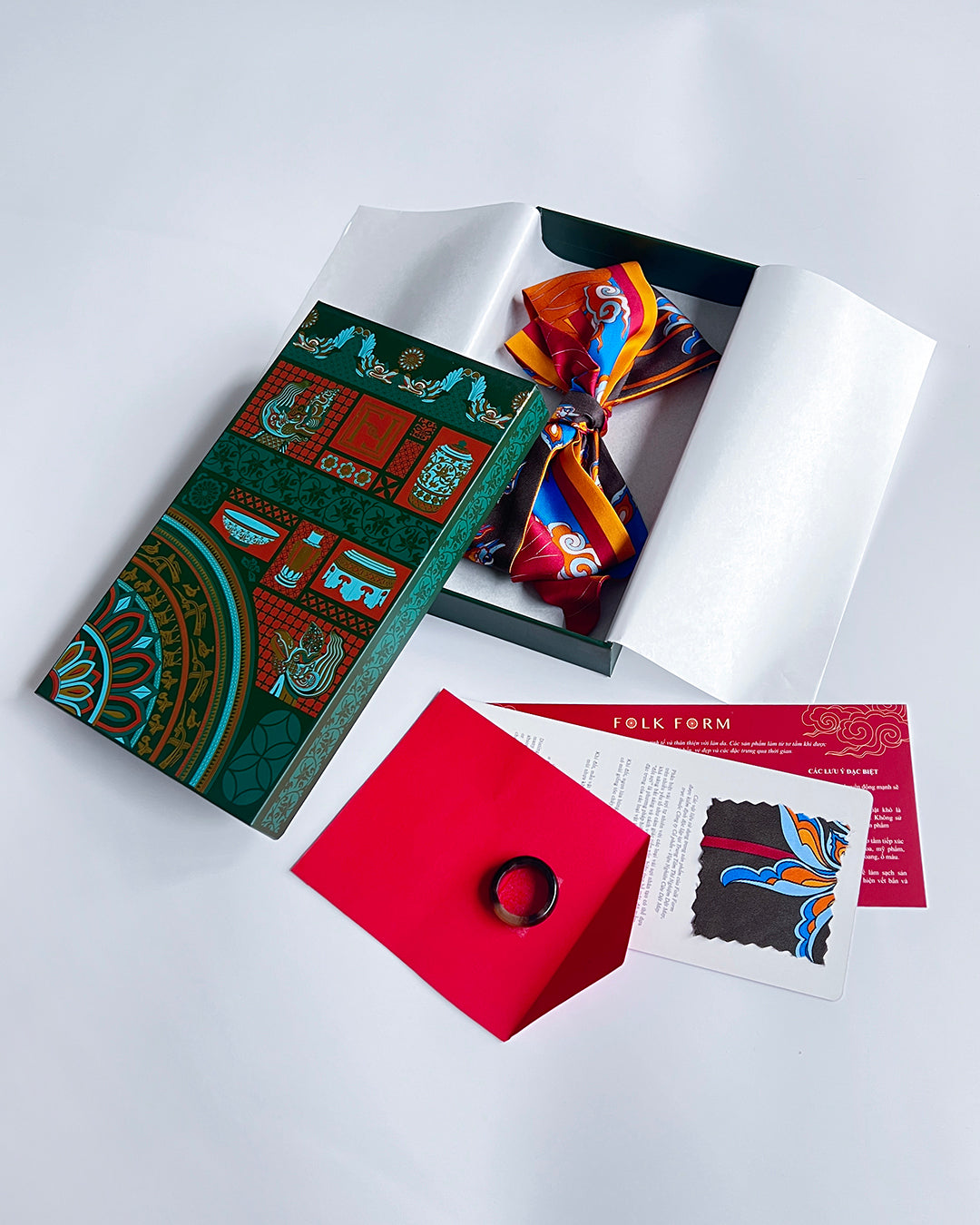 Quà Tặng Cao Cấp / Khăn Twilly Lụa Uyên Ương Liên Hạ / Nâu & Da Cam / 6cm x 150cm