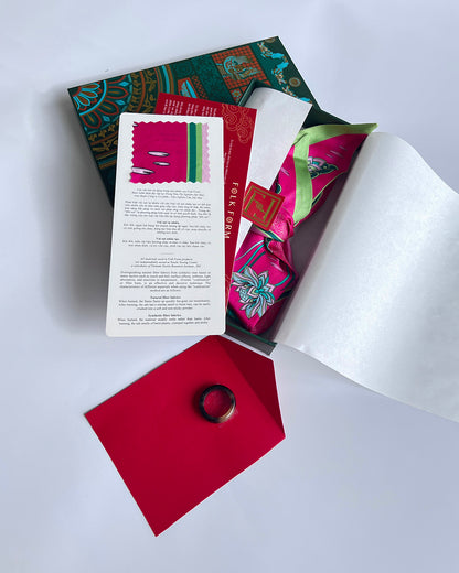 Quà Tặng Cao Cấp / Khăn Twilly Lụa Cố Đô Liên Hoạ / Hồng & Xanh Lá / 6cm x 150cm