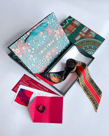 Quà Tặng Cao Cấp / Khăn Twilly Lụa Cố Đô Liên Hoạ / Đen & Da Cam / 6cm x 150cm