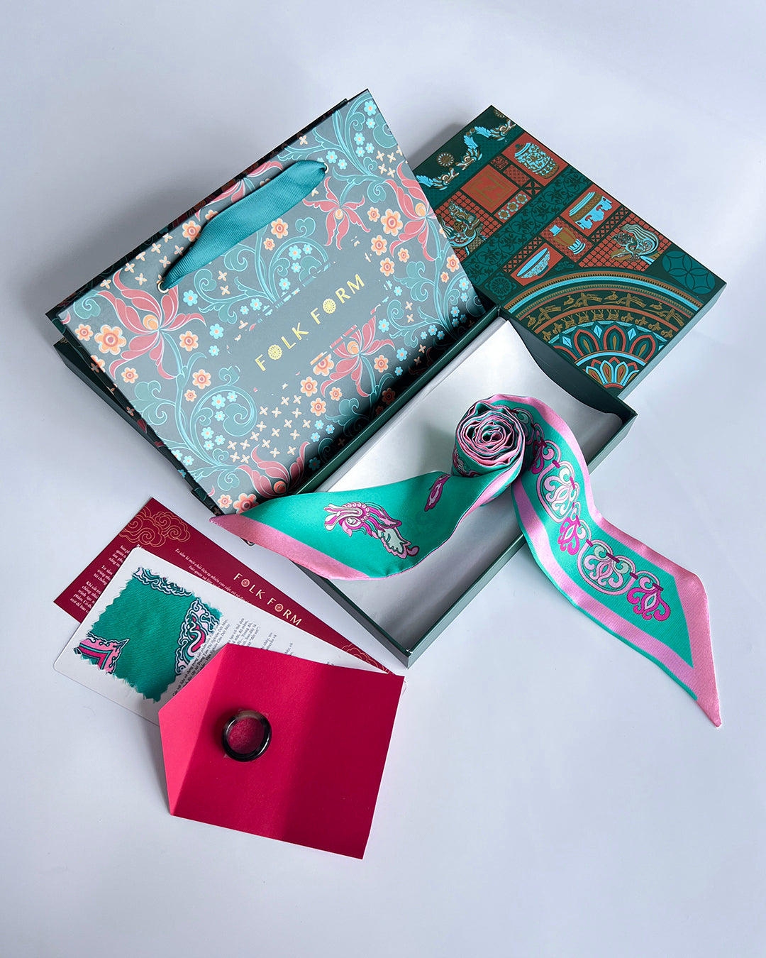 Quà Tặng Cao Cấp / Khăn Twilly Lụa Hương Vân Long Mộng / Xanh Ngọc & Hồng / 6cm x 150cm