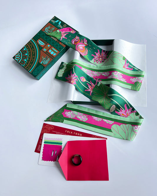 Quà Tặng Cao Cấp / Khăn Twilly Lụa Uyên Ương Liên Hạ / Xanh Lá & Hồng / 6cm x 150cm