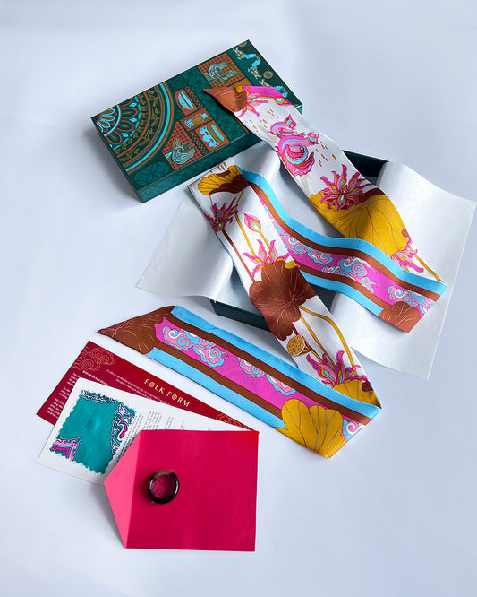 Quà Tặng Cao Cấp / Khăn Twilly Lụa Uyên Ương Liên Hạ / Be & Nâu / 6cm x 150cm