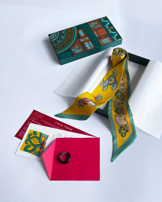 Set 3 Quà Tặng Doanh Nghiệp Cao Cấp / Khăn Twilly Lụa Hương Vân Long Mộng / Xanh Lá & Vàng