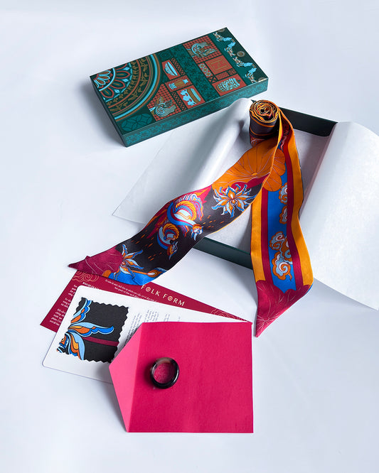 Set 3 Quà Tặng Doanh Nghiệp Cao Cấp / Khăn Twilly Lụa Uyên Ương Liên Hạ / Nâu & Da Cam