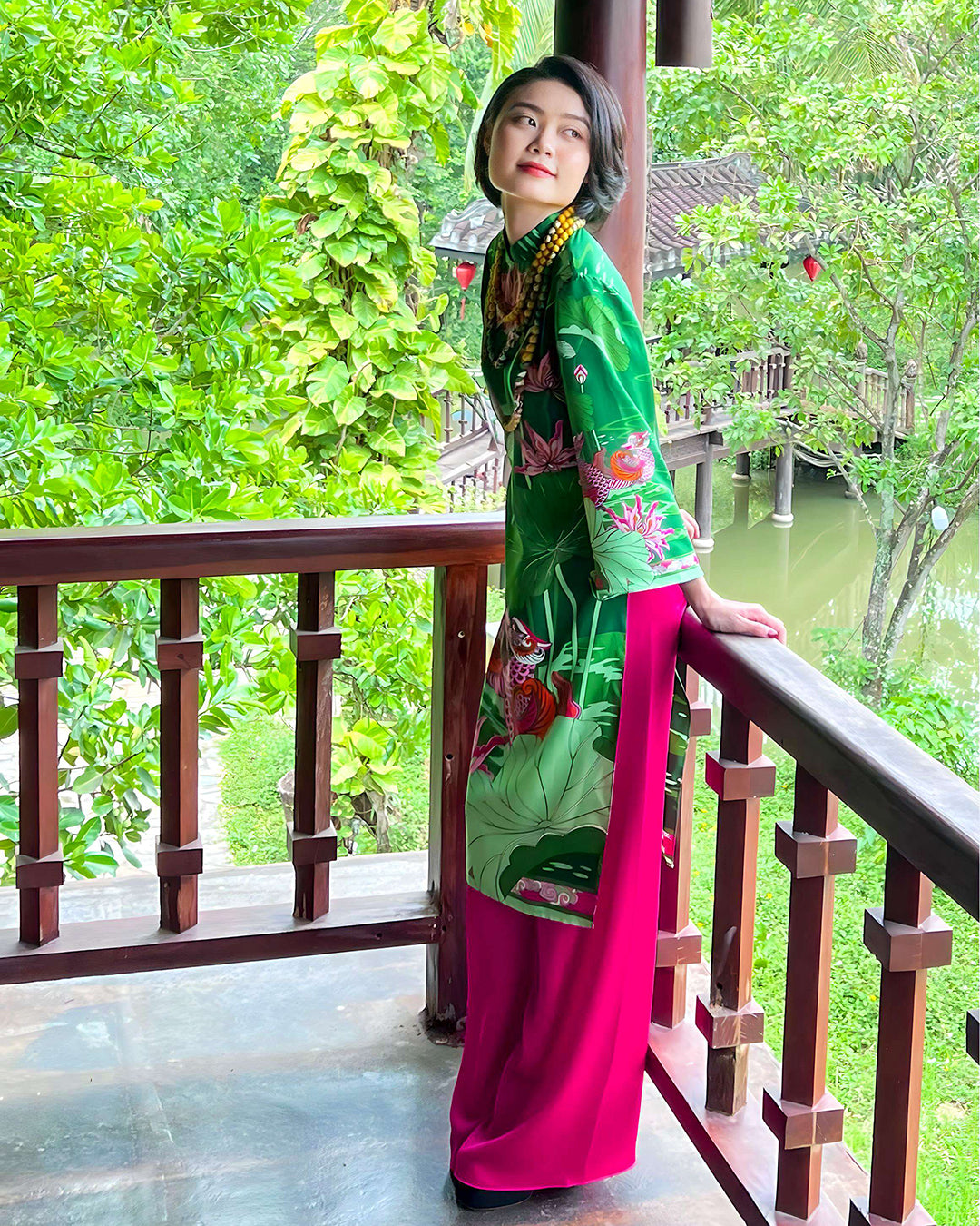 Áo Dài Tay Loa / Họa tiết Uyên Ương Liên Hạ Xanh Lá & Hồng