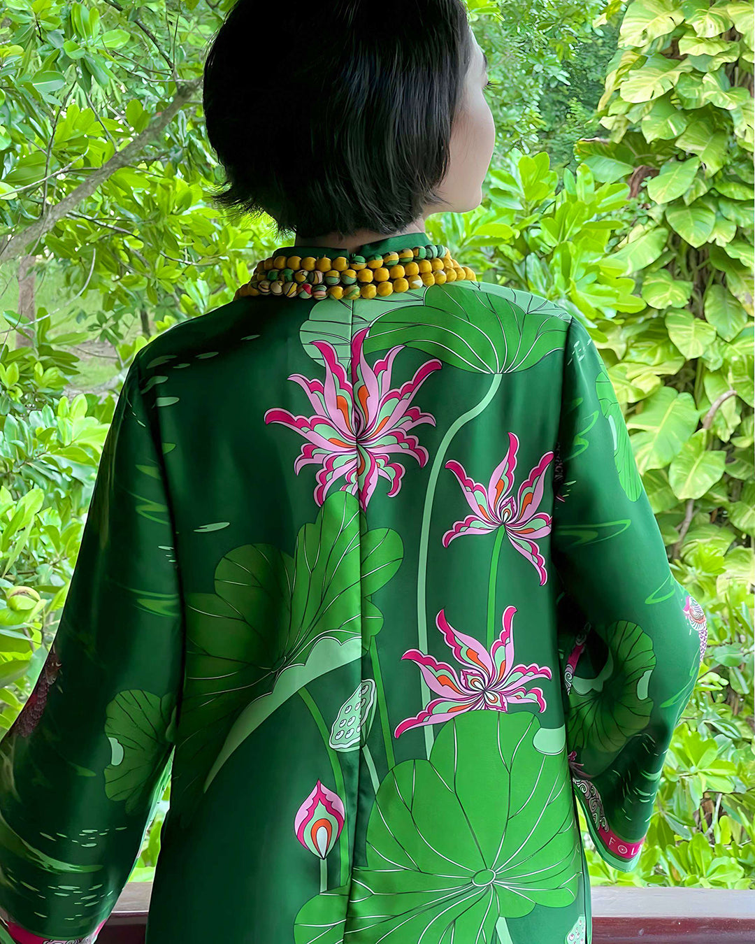 Áo Dài Tay Loa / Họa tiết Uyên Ương Liên Hạ Xanh Lá & Hồng