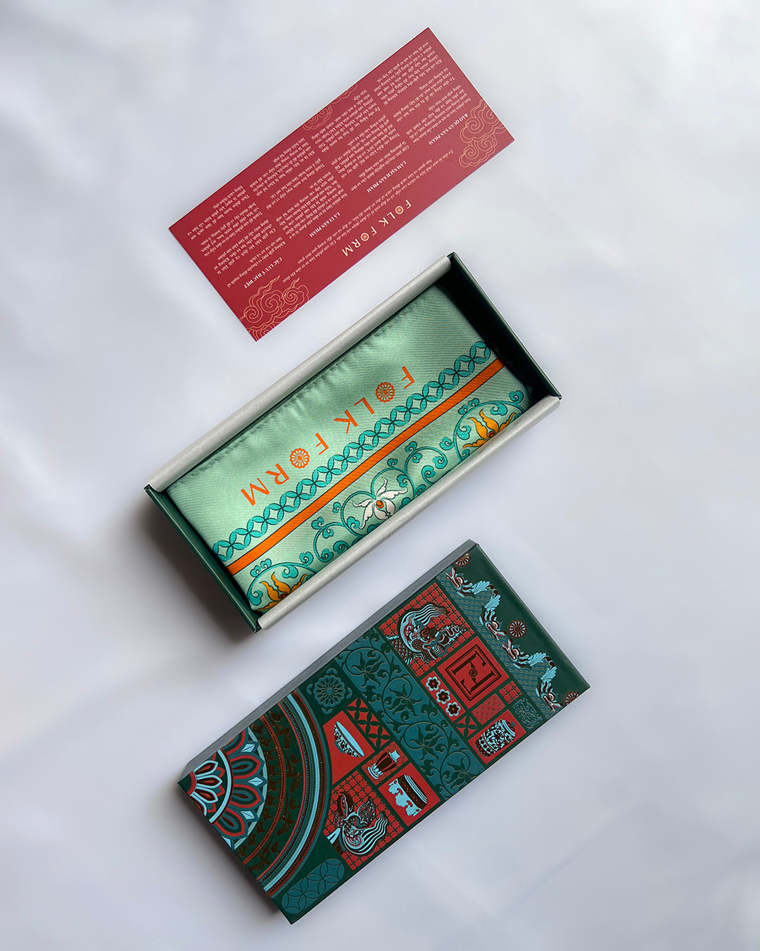 Quà Tặng Cao Cấp / Khăn Lụa Vuông Phụng Vũ Vân Ca / Xanh