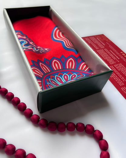 Quà Tặng Cao Cấp Tinh Vân / Khăn Lụa Vuông Hương Vân Long Mộng / Đỏ