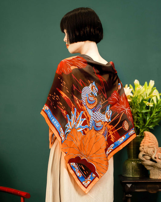 Khăn Lụa Uyên Ương Liên Hạ / Nâu & Da Cam / 110x110cm / 44x44in