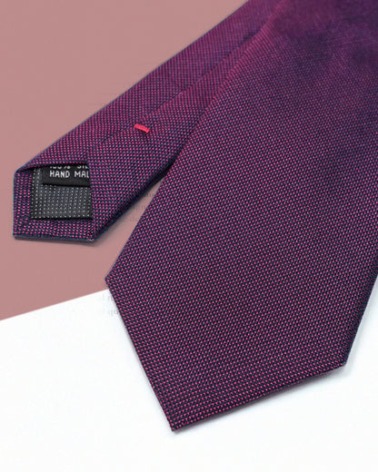 Quà Tặng Cao Cấp / Cà Vạt Lụa Gấm Hoa Văn Vi Chấm / Đỏ Tía / 8cm x 145cm