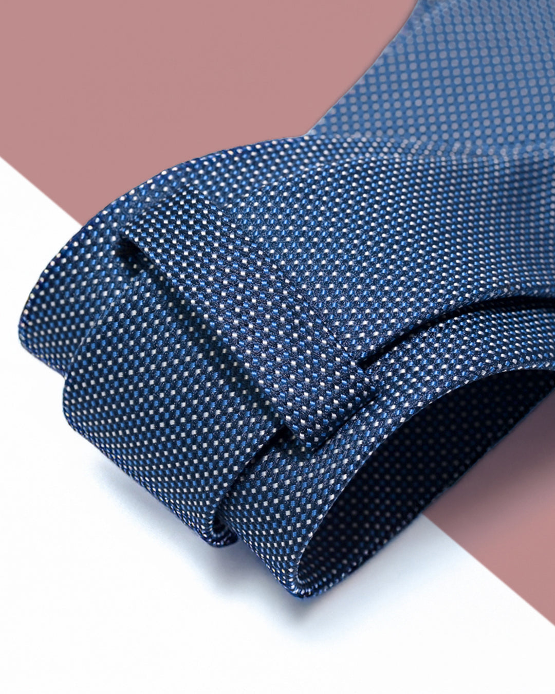 Quà Tặng Cao Cấp / Cà Vạt Lụa Gấm Hoa Văn Chấm Nhỏ / Xanh Dương / 8cm x 145cm