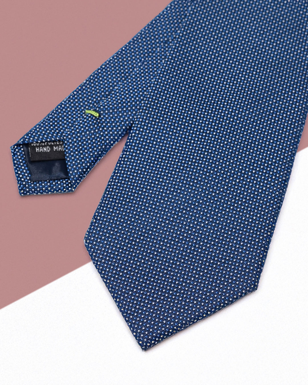 Quà Tặng Cao Cấp / Cà Vạt Lụa Gấm Hoa Văn Chấm Nhỏ / Xanh Dương / 8cm x 145cm