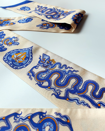 Quà Tặng Cao Cấp / Khăn Twilly Lụa Lý Quốc Ký Sự / Be & Xanh Dương / 6cm x 150cm
