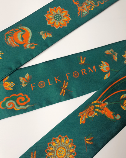 Quà Tặng Cao Cấp / Khăn Twilly Lụa Lý Quốc Ký Sự / Xanh Lá Đậm & Vàng / 6cm x 150cm