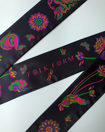 Quà Tặng Cao Cấp / Khăn Twilly Lụa Lý Quốc Ký Sự / Đen & Hồng / 6cm x 150cm