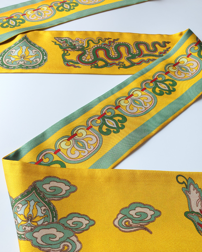 Quà Tặng Cao Cấp / Khăn Twilly Lụa Hương Vân Long Mộng / Xanh Lá & Vàng / 6cm x 150cm